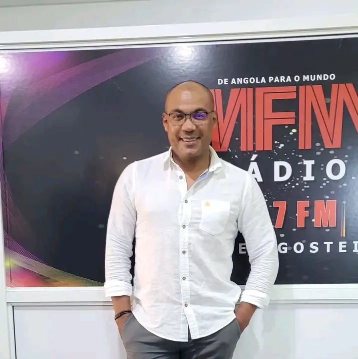 3 AM and All Ears: Inside the Weird, Wonderful World of Overnight Talk Radio